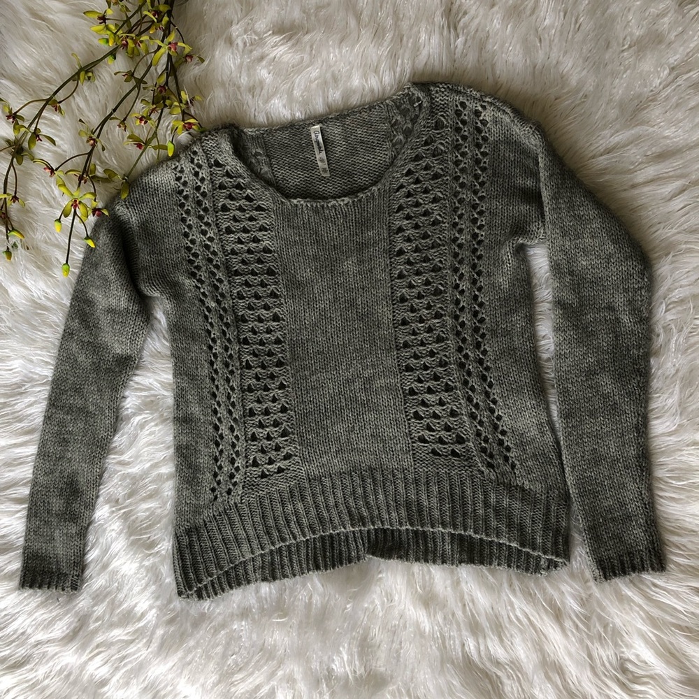 AEROPOSTALE GRAY SWEATER SIZE XL